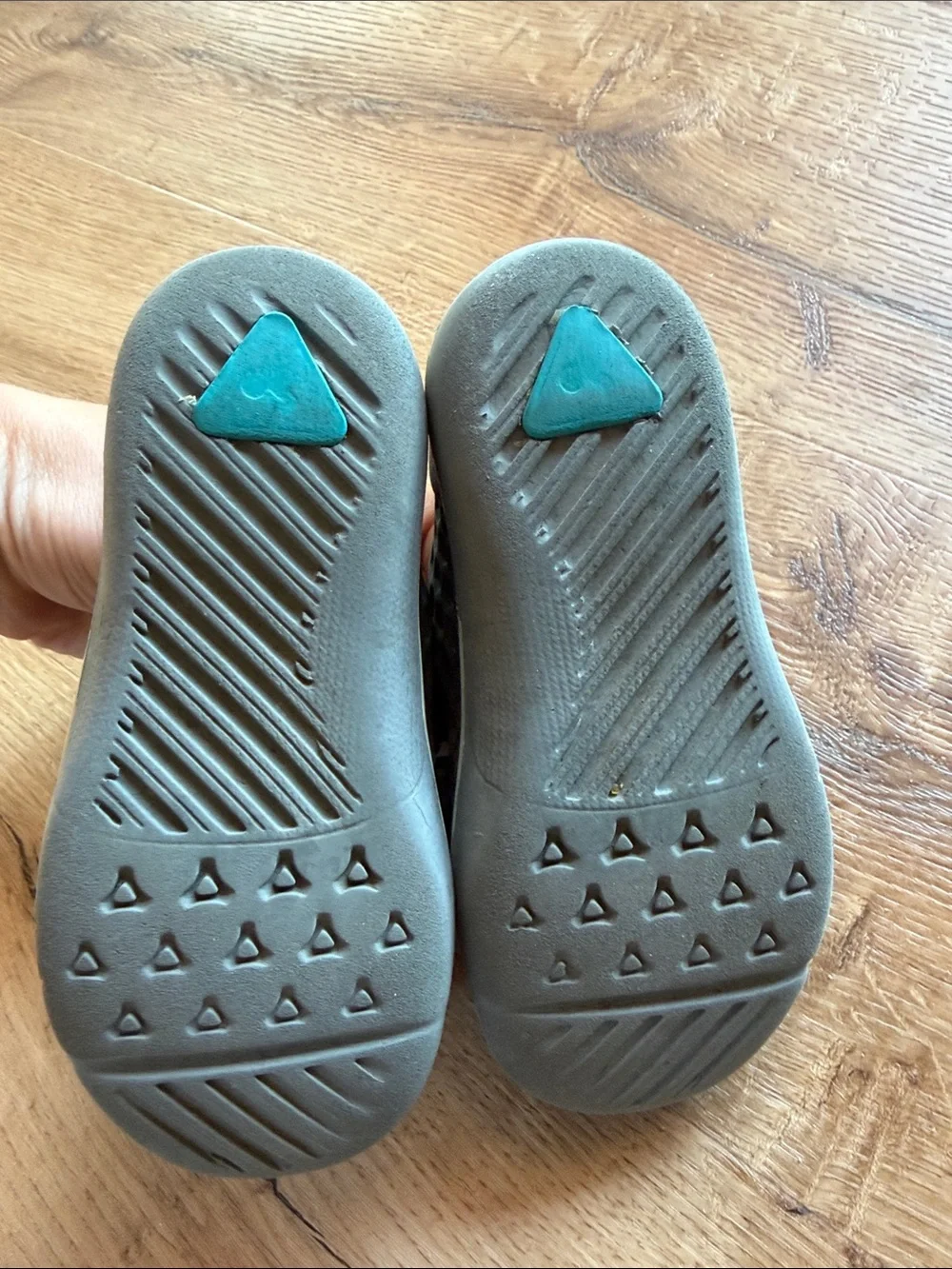 Plae Mimo size 11